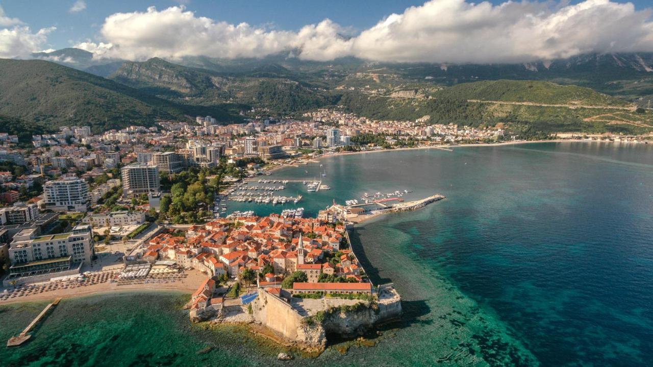 Sol * Budva